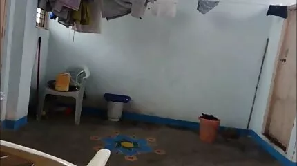 หีสาวฉ่ำของดอกทอง busty เป็นมือไวที่มีชื่อเสียง วีดีโอ โป๊ ว